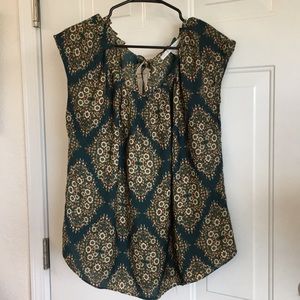 Lauren Conrad sleeveless floral blouse XL